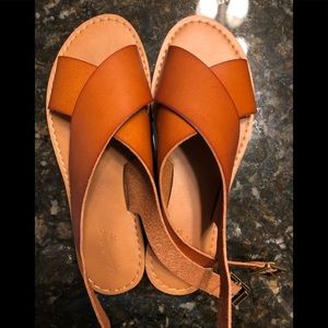 Cognac sandals